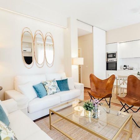 Stylish And Wide- 3Bdr 3Bth- Los Remedios Sevilla Exteriör bild